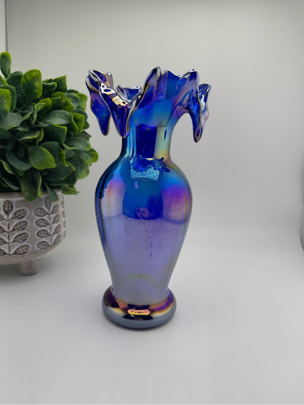 Fenton Independence Blue Iridized Drapery Pattern Vase 1976 Art Glass 8" Tall